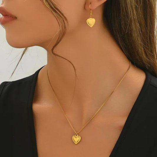 Gold Puffy Heart Set 18K